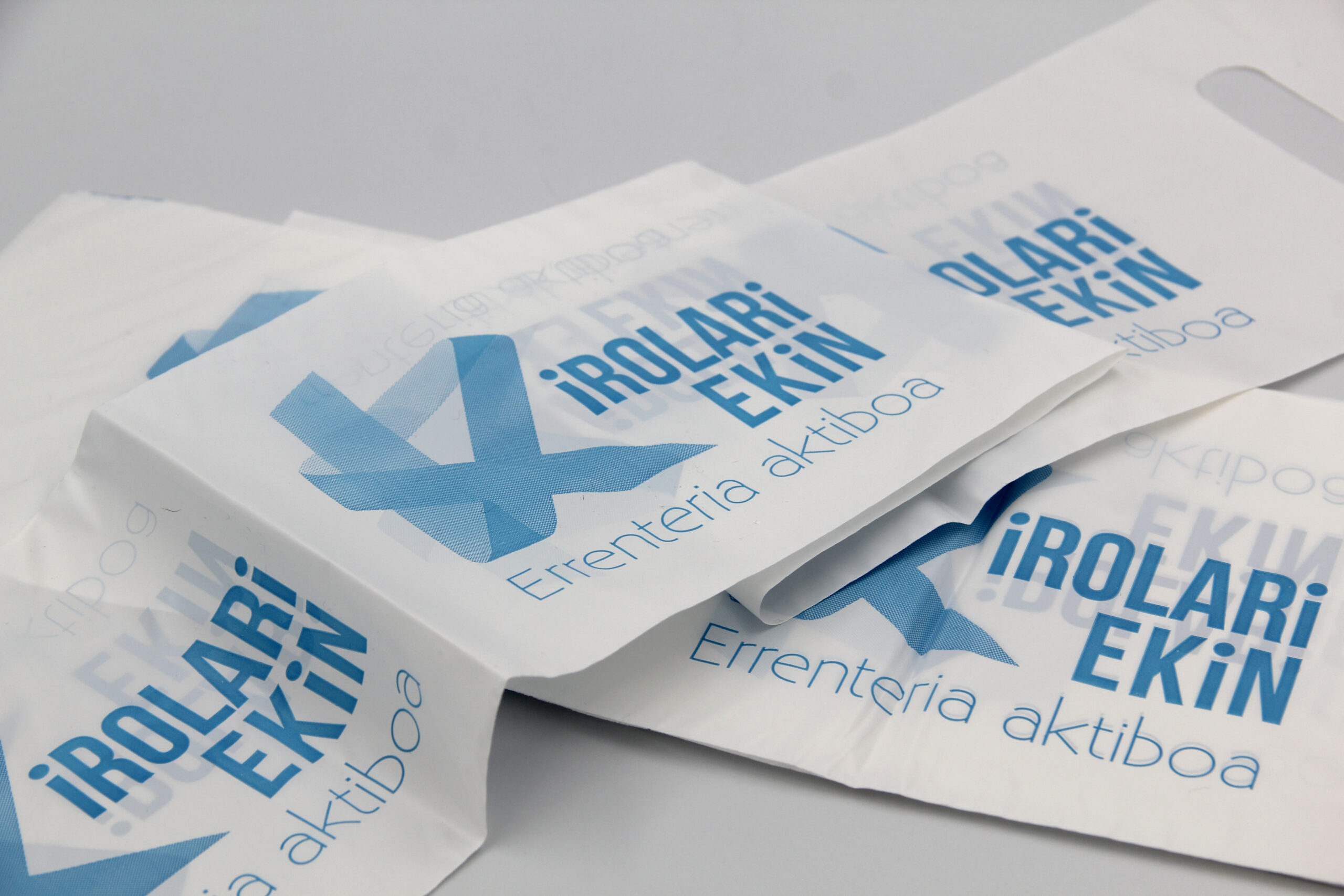 Bolsas paraguas Kirolarekin